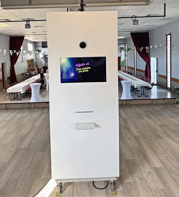 LA CLASSIQUE TOUR WHITE