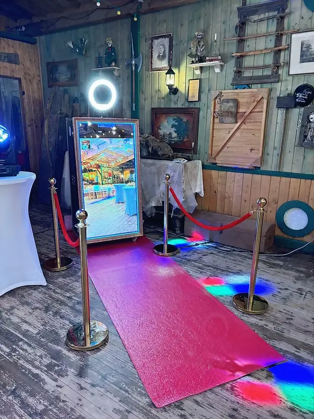 LE MIROIR 65" LUXURY + TAPIS ET KIT POTELET